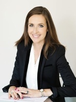 caroline-fabre-BtUqLJur